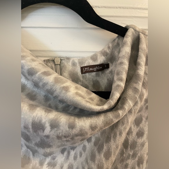 J. McLaughlin Diaz microsuede leopard print sleeveless cowl neck size Small - Picture 2 of 2